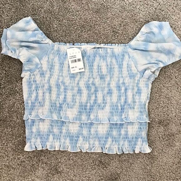 Lush Printed Smocked Crop Top In Blue Swirl - Picture 3 of 5